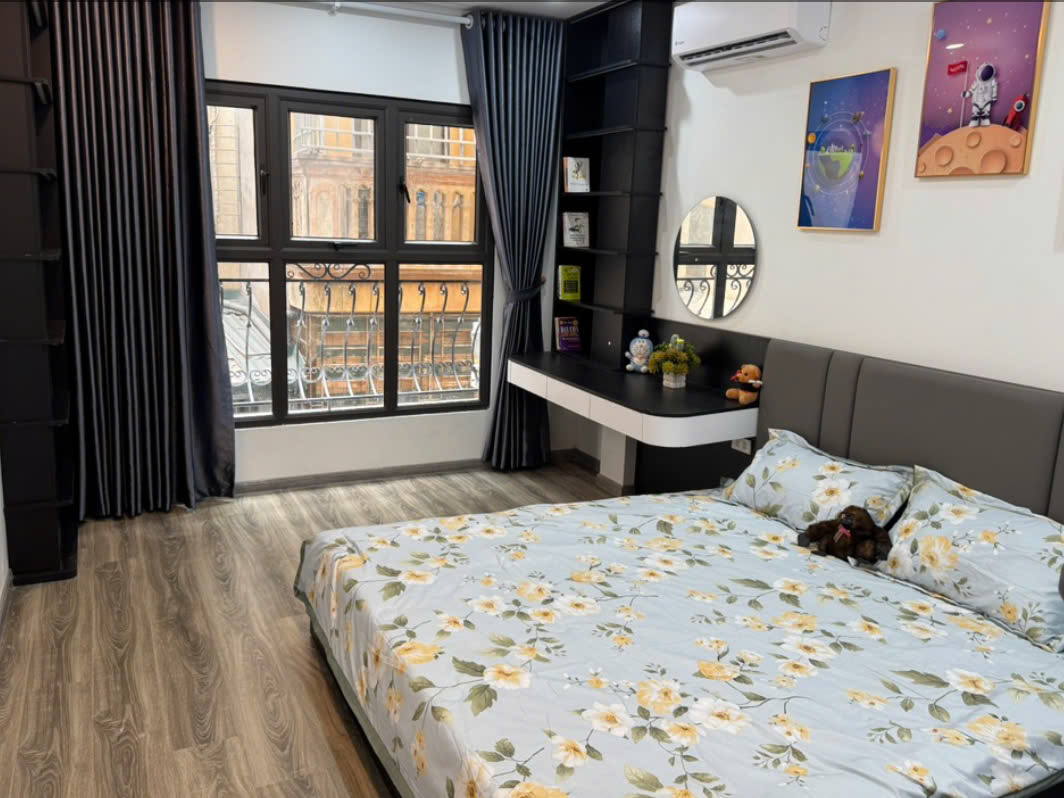 SIÊU PHẨM TÂY HỒ - 5 TẦNG - THANG MÁY - TẶNG FULL NỘI THẤT SỊN - KINH DOANH - Ô TÔ - SỔ ĐẸP - Ảnh 1