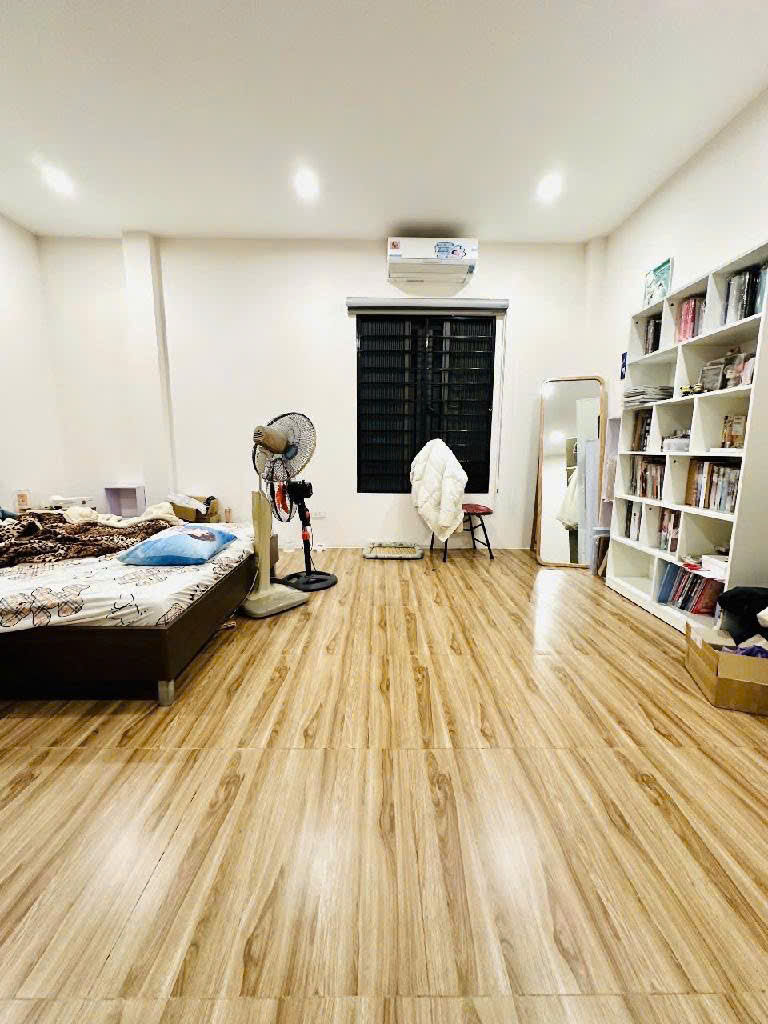 Bán nhà mặt ngõ kinh doanh phố Kim Mã Ba Đình, ngõ nông, mặt tiền 5.2m, 47m, 10.4 tỷ - Ảnh 1