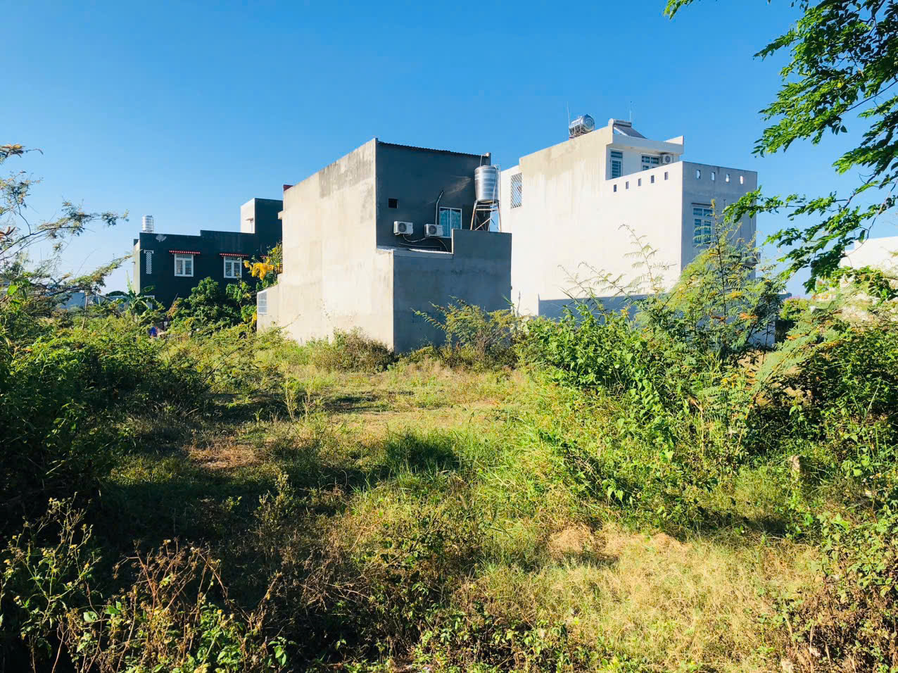 Cần bán Lô đất DT: 5x20 100m2 Giá: 2 tỷ 800. - Ảnh chính