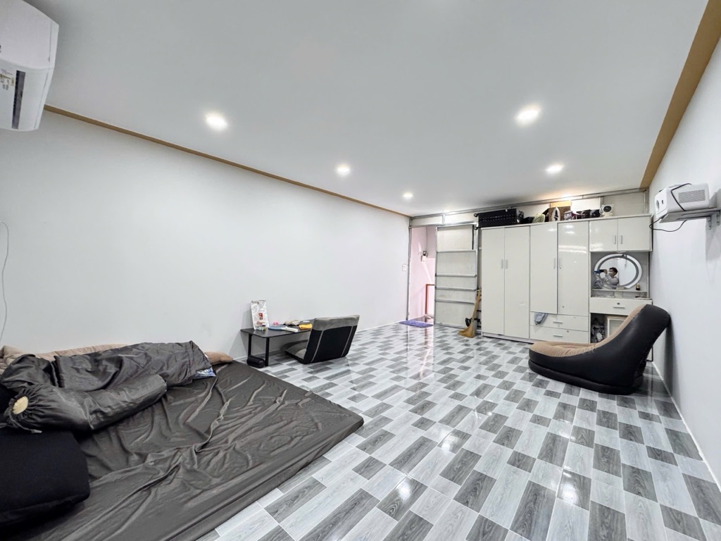 Bán nhà HXH gần Gò Xoài, Lê Văn Quới, 56m² - 4x14 - 2 tầng, chỉ hơn 2 tỷ - Ảnh 3