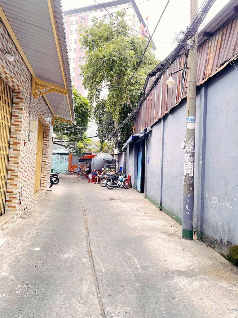 NHỈNH 3 TỶ - PHÚ THỌ HOÀ -LUỸ BÁN BÍCH -34M2 - NHÀ 2 TẦNG MỚI ĐẸP Ở NGAY - NỘI THẤT ĐẸP XỊN SÒ - Ảnh chính