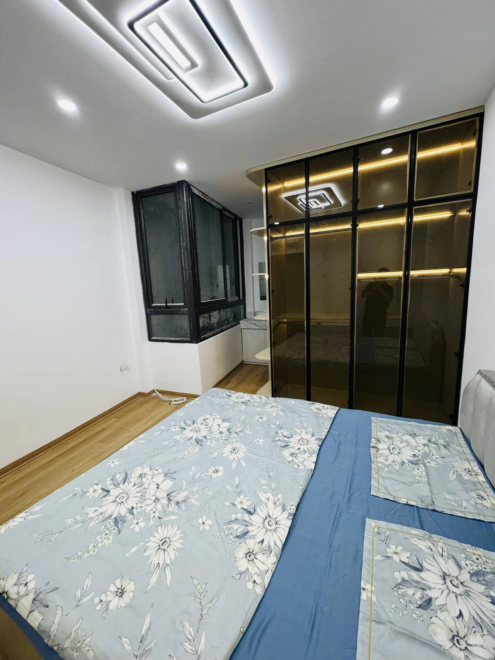 HÀNG HIẾM, NGÕ Ô TÔ, VIEW HỒ, THANG MÁY. ĐỊNH CÔNG, HẠ30M2,  6,95 TỶ. - Ảnh chính