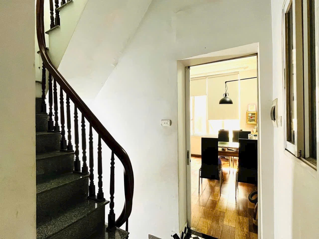 NHÀ HUỲNH THÚC KHÁNG - 25M, MT 5.7M -  GIÁ  7 TỶ - Ảnh 1