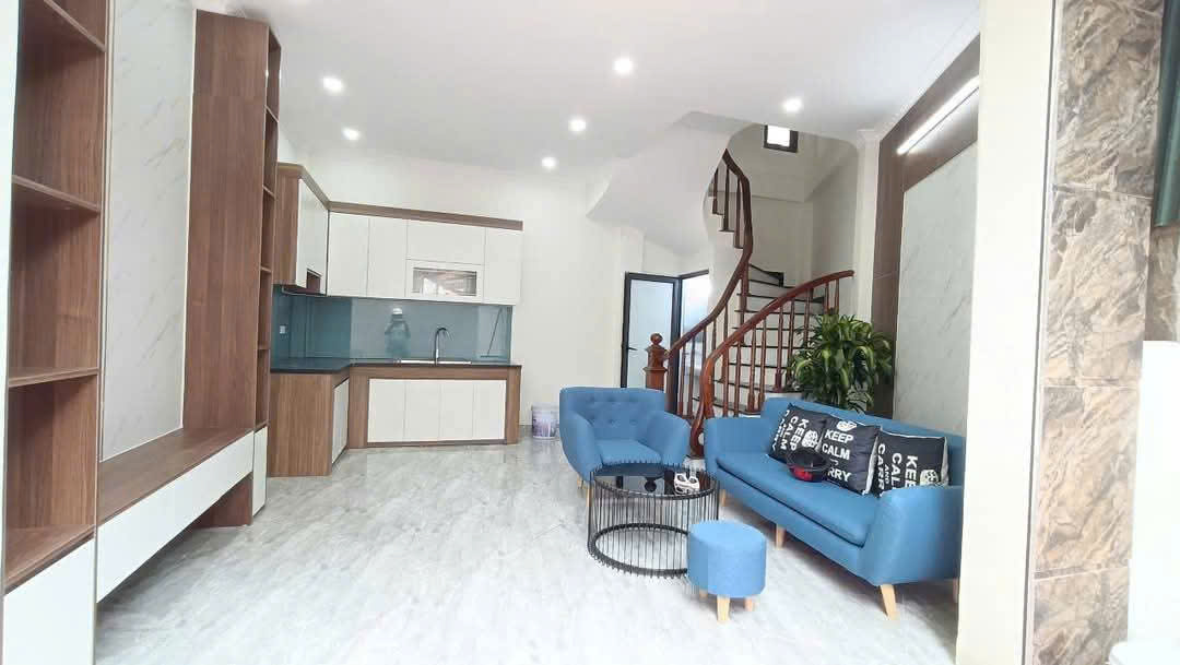Nhà đẹp Cổ Điển, Thanh Trì , Diện tích 30m2, Giá 4.95 tỷ - Ảnh 4