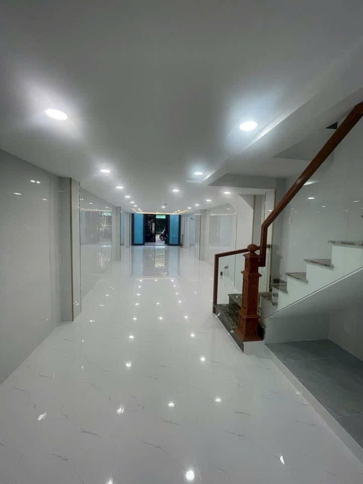 Nhà Âu Dương Lân, P3 Q8  (p.Rạch Ông)- Mặt tiền- thông tứ tung. 150 m2 - Ảnh chính