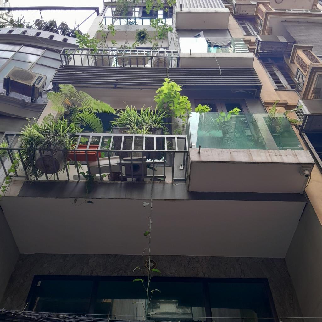 NHÀ BÁN NGUYỄN CHÍ THANH ĐỐNG ĐA 40M 5 TẦNG, KHU PHÂN LÔ Ô TÔ TRÁNH -18 TỶ - Ảnh 1