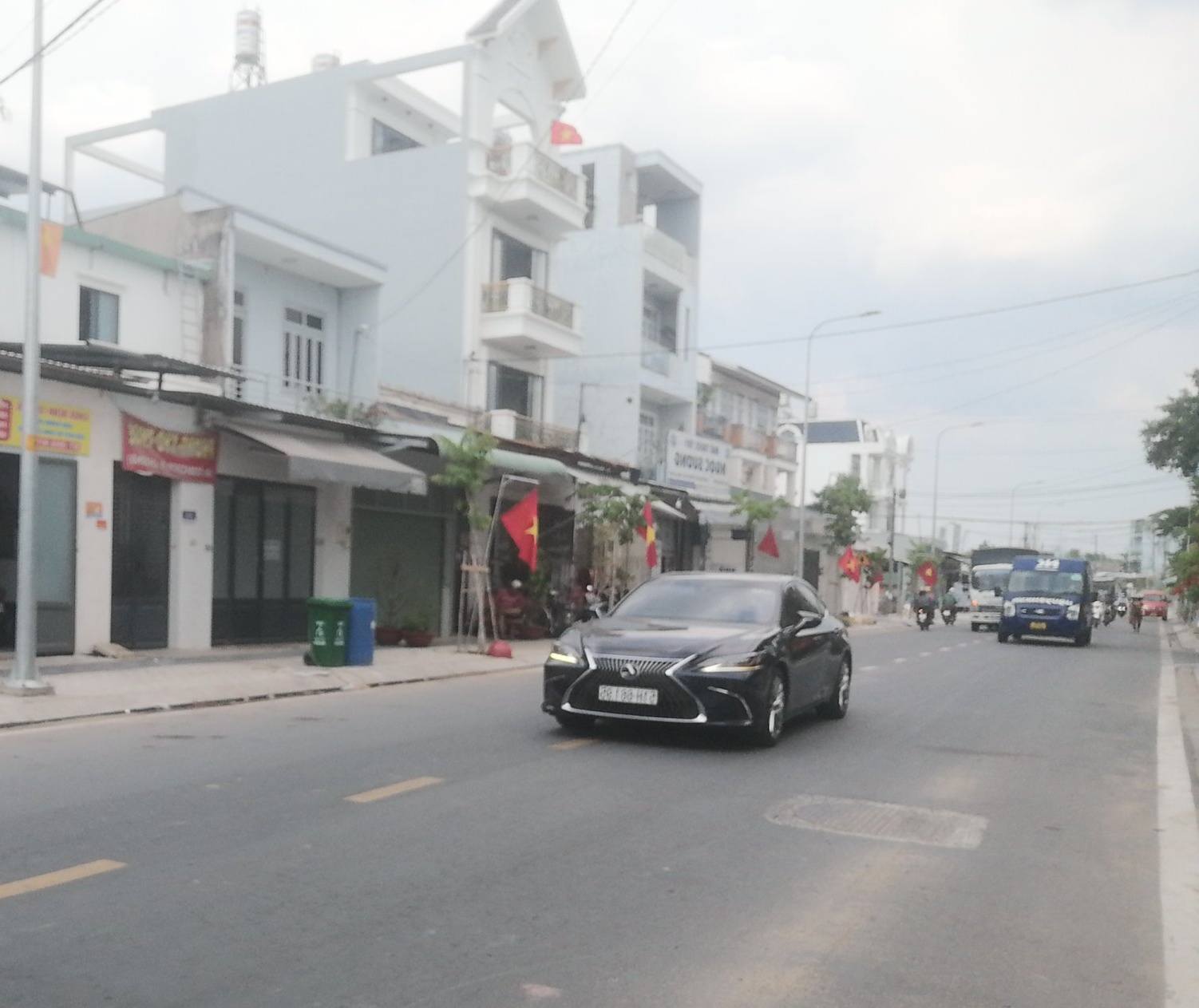 🔥🔥NHÀ SÂN VƯỜN 210M² FULL THỔ CƯ – 💰 GIÁ CHỈ 6,5 TỶ(CÒN TL) - Ảnh chính