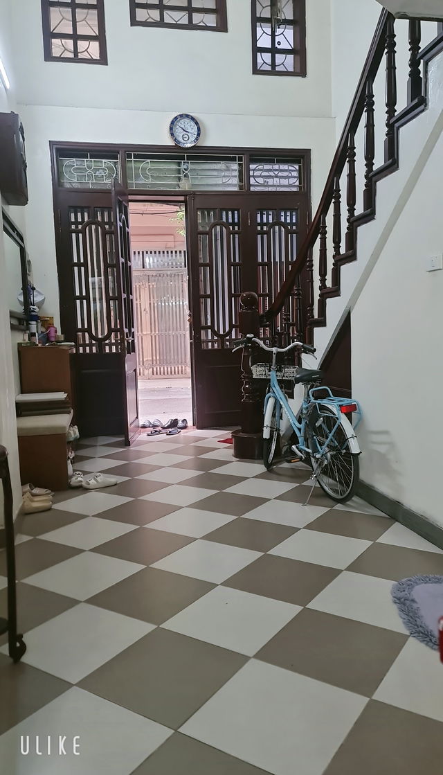 NHÀ MẶT NGÕ Ô TÔ DỪNG ĐỖ NGÀY ĐÊM Hào Nam 39m2 X 5 Tầng, mặt tiền 3.65m, 13.8 tỷ . - Ảnh 3