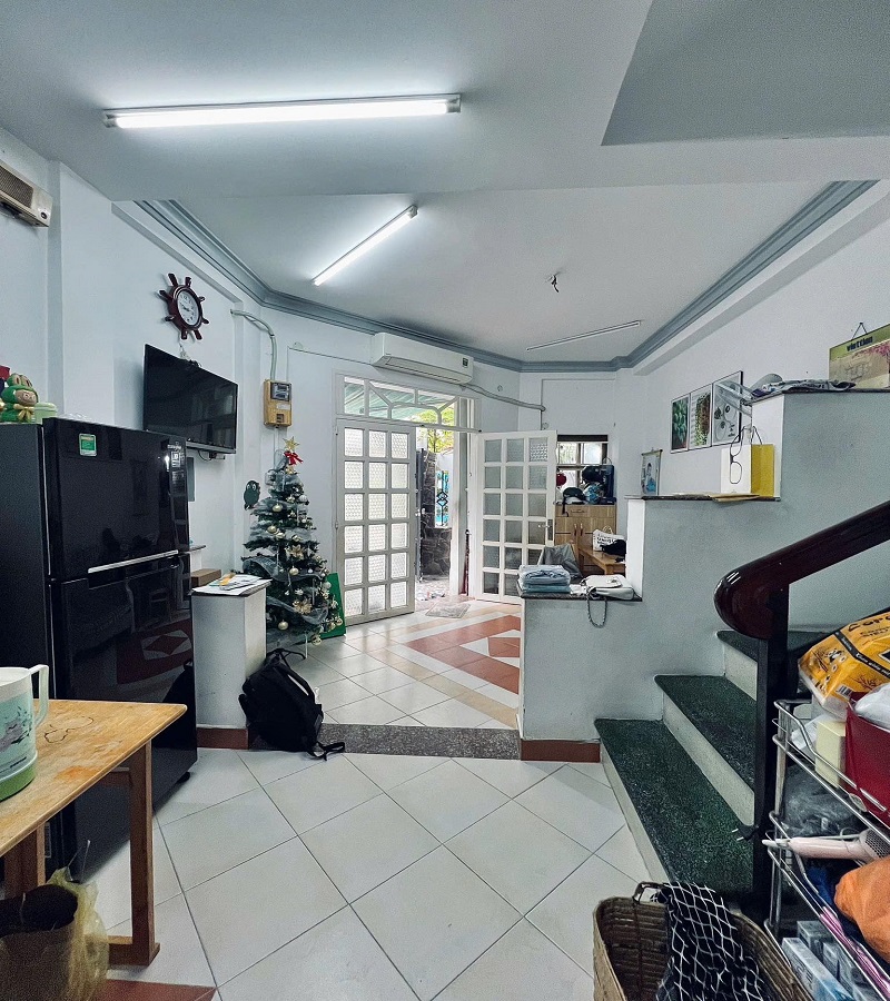 Bán nhà hẻm 10m, Nguyễn Kiệm, P3, Phú Nhuận, 44m2, 4 tầng. ngang 4,9m - Ảnh 1