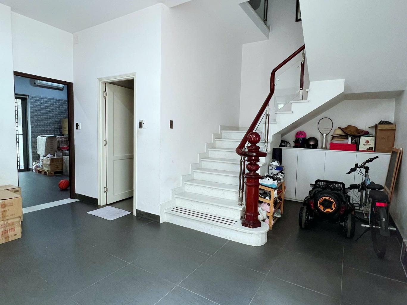 Biệt thự gần công viên 7x26 Bình Hưng Bình Chánh Chỉ 17 tỷ nhỉnh - Ảnh 2