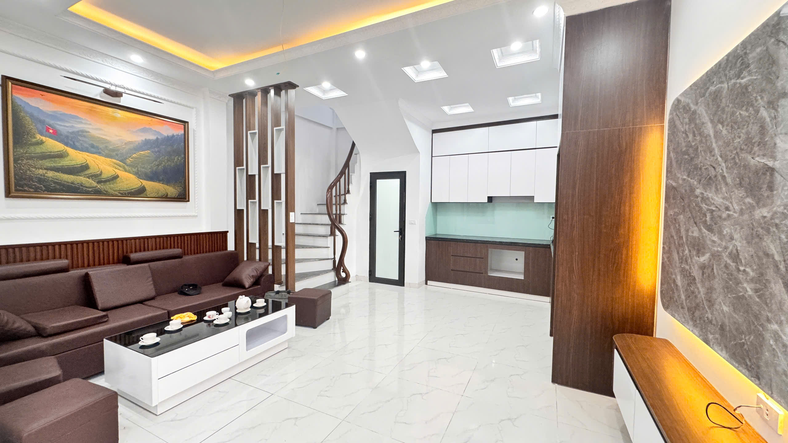 Bán nhà 5 tầng Yên Vĩnh,Kim Chung, Hoài Đức xây mới, 32m, ô tô đỗ gần - Ảnh 1