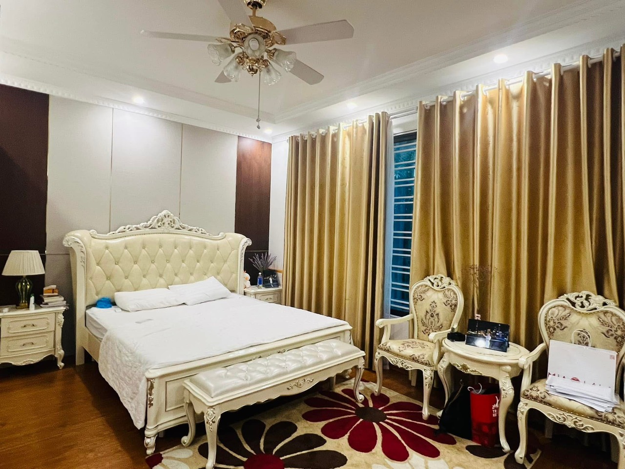 MẶT NGÕ HOÀNG QUỐC VIỆT - PHÂN LÔ ÔTÔ 7 CHỖ NGỦ TRONG NHÀ - GIÁ 22 TỶ - Ảnh 3