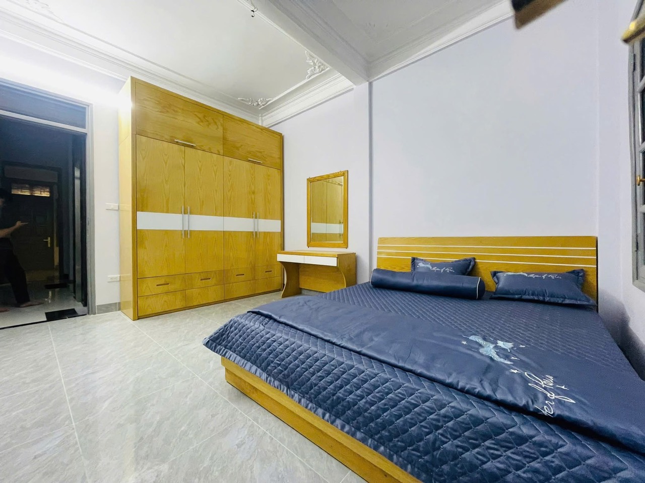 NHÀ ĐẸP VIP KIM ĐỒNG - 5 TẦNG THANG MÁY, PHÂN LÔ BÀN CỜ, 10M OTO TRÁNH - GIÁ 17 TỶ - Ảnh 3