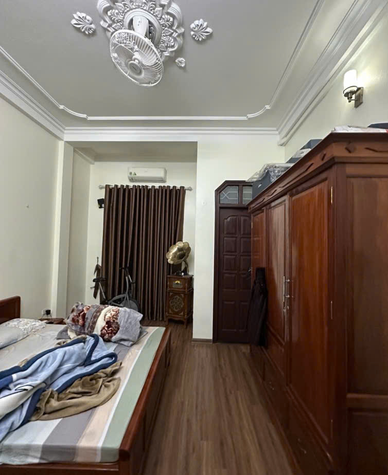 PHỐ NGUYỄN KHÁNH TOÀN, NHÀ ĐẸP DÂN XÂY, NGÕ THÔNG, AN SINH ĐỈNH – 4 TẦNG, 7.599 TỶ - Ảnh 2