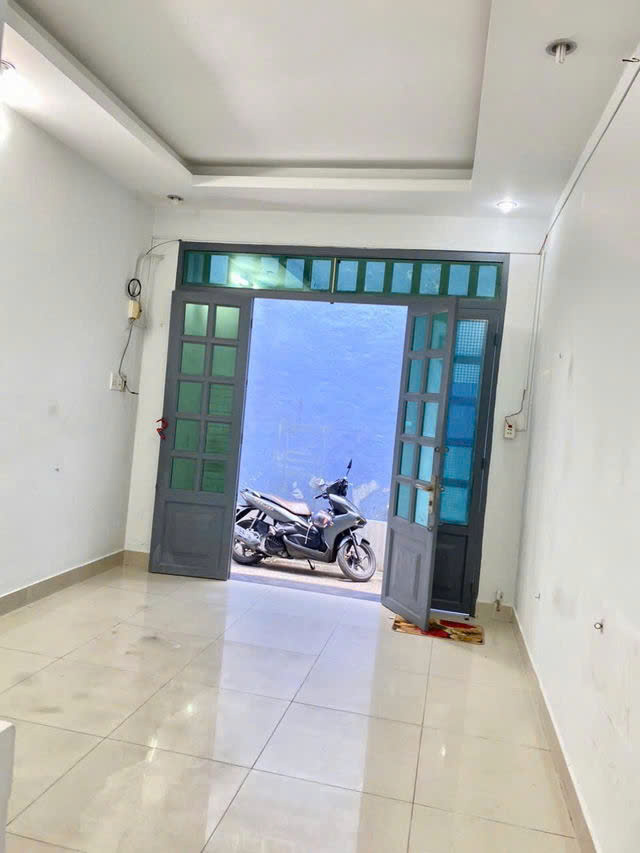 Giá mềm nhất quận TÂN PHÚ: 3,45 tỷ - Tây Sơn - Dtich:3,2✖️10m,1 lầu đúc,2PN,2WC,cách MT 20m,nhà vô - Ảnh 1