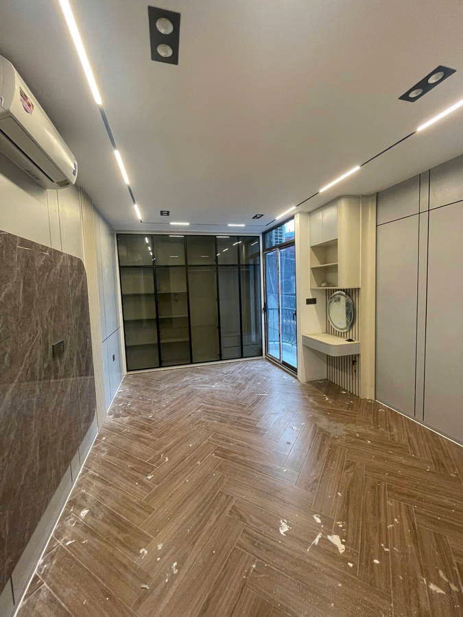 SIÊU PHẨM PHÂN LÔ KINH DOANH GARA Ô TÔ 7 CHỖ Khu Tập Thể 918 Phúc Đồng 40 m2,X 6 tầng, mặt tiền 5m, - Ảnh 2