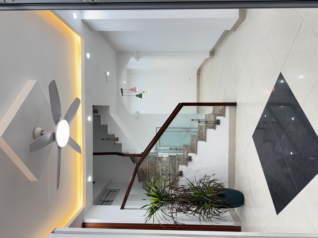 Bán nhà Ngô Gia Tự 48m x 3T dân xây, full đồ chỉ việc ở, chỉ 5 tỷ 5 có tl. LH 0936123469 - Ảnh chính