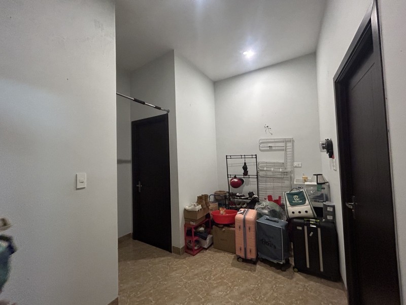 # Nhà Kiệt Nguyễn Công Trứ đi bộ ra Sông Hàn, 86m2, 2 tầng, 5 Phòng cho thuê 15tr - Ảnh 4