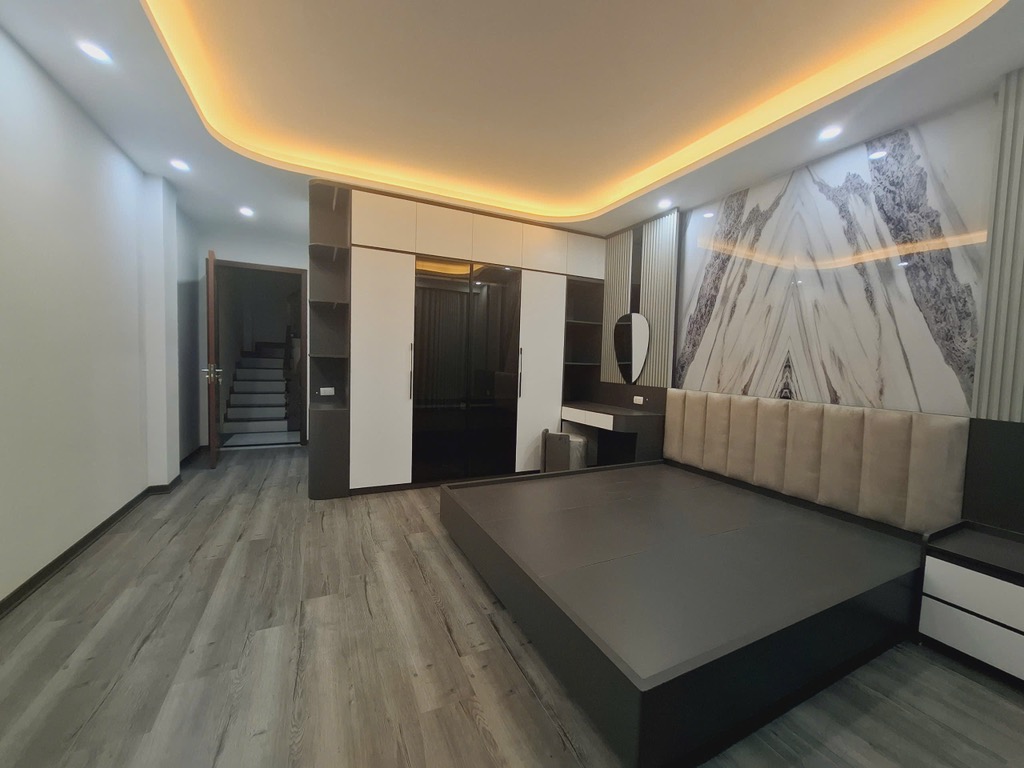 Bán nhà Ngọc Thuỵ sau trường Pháp 46m x 6T gara thang máy, kd nhỏ nhỉnh 13 tỷ tl. LH 0936123469 - Ảnh 1