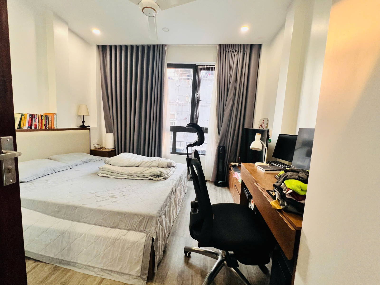 Chính chủ bán nhà ngõ kinh doanh, ô tô thông, nở hậu,  Ngã Tư Sở,  Đống Đa. DT: 53m2 – 5 tầng. 8,95 - Ảnh 1