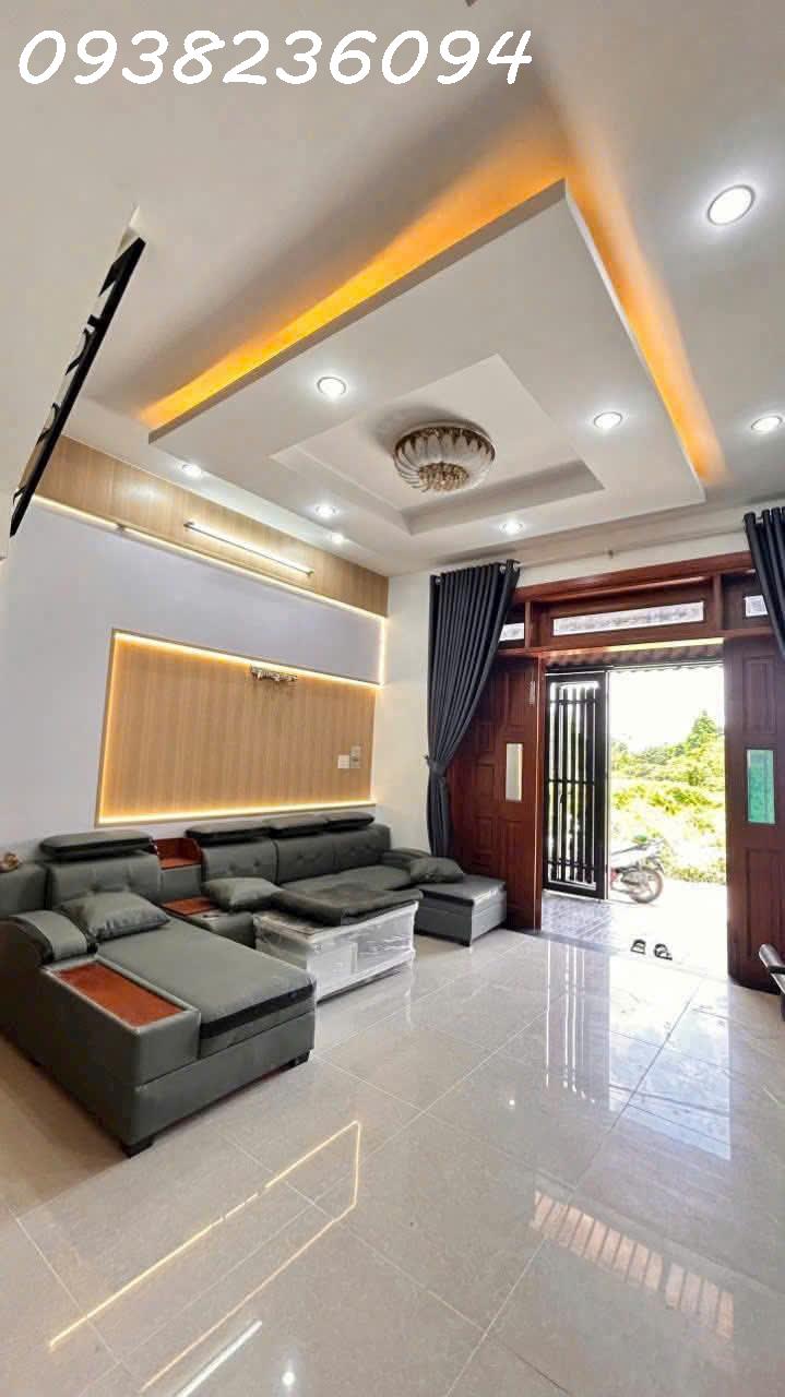 NHÀ 70m2, HẺM LỚN, FULL NỘI THẤT XỊN, GẦN CAO ĐẲNG ĐÊỊN LỰC QUẬN 12 - Ảnh 1