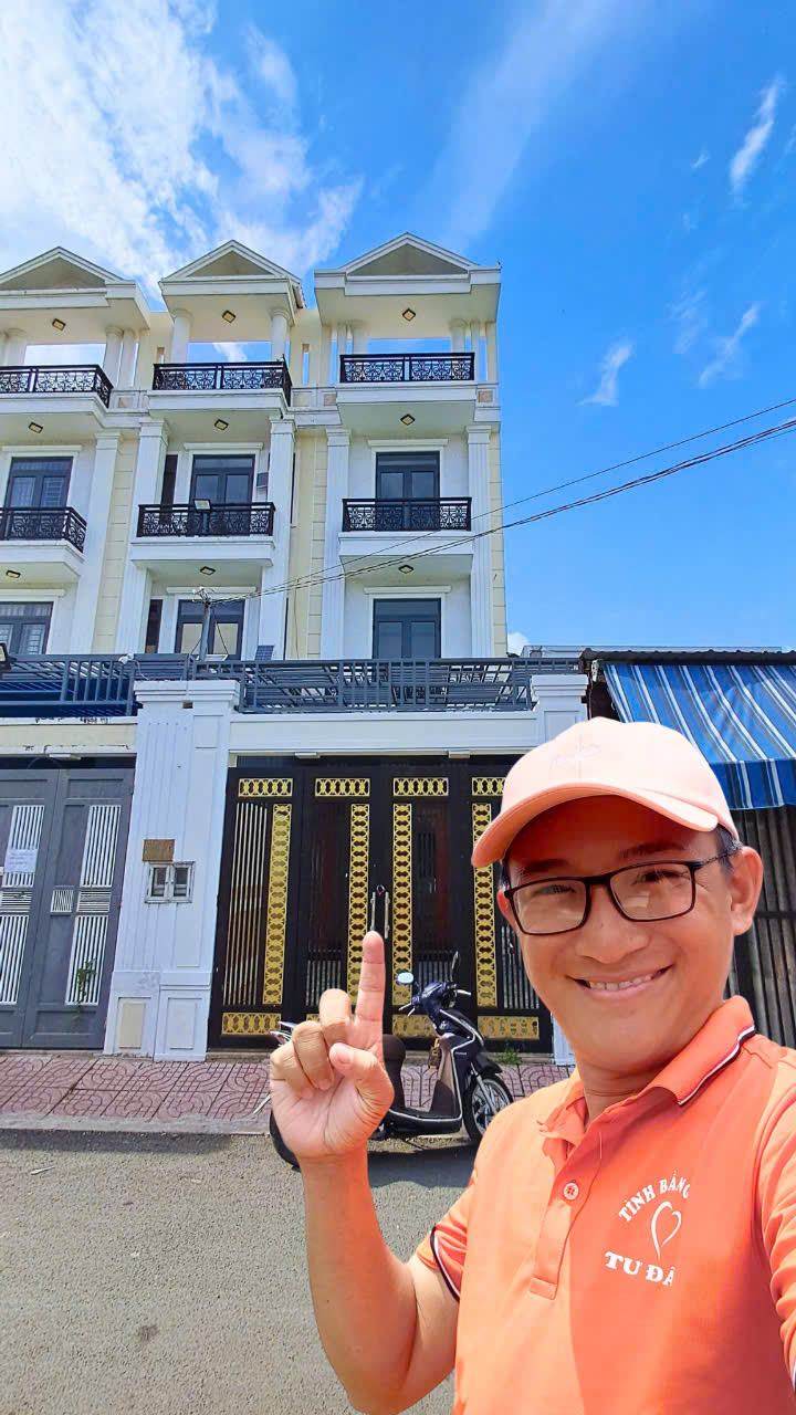 Bán Nhà 3 Lầu Mặt Tiền Hẻm 686 Quốc Lộ 13, Hiệp Bình Phước , Thành Phố Thủ Đức - Ảnh chính