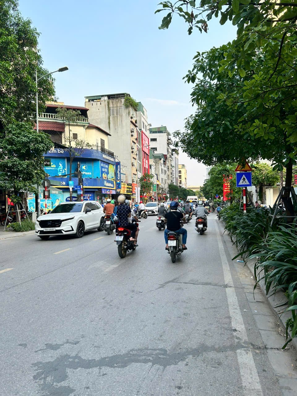 NHÀ ĐẸP - GIÁ TỐT - CHÍNH CHỦ Cần Bán Nhà Vị Trí Đẹp Tại  Vũ Trọng Phụng, Thanh Xuân, Hà Nội - Ảnh 1