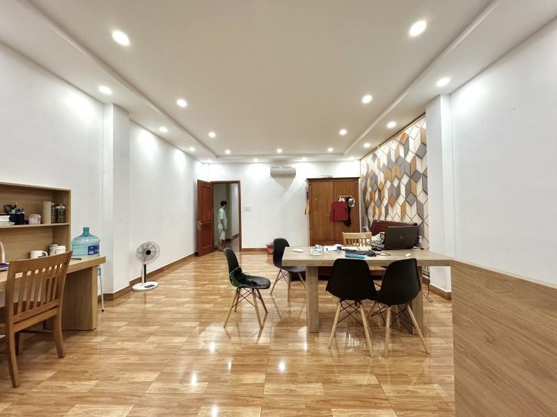 **Bán nhà mặt tiền Trần Mai Ninh ** p12 -Tân Bình - 167 m2 - 17,5 tỷ - Ảnh chính