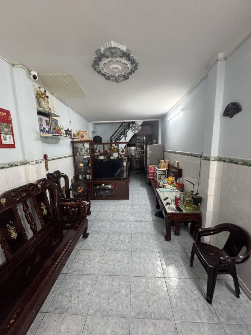TÂN PHÚ- HIẾM- CHÍNH CHỦ XƯA NAY- 38M2- 2 TẦNG- HẺM 6M XE TẢI THÔNG- SỔ NỞ HẬU GIÁ NHỈNH 4 TỶ. - Ảnh chính