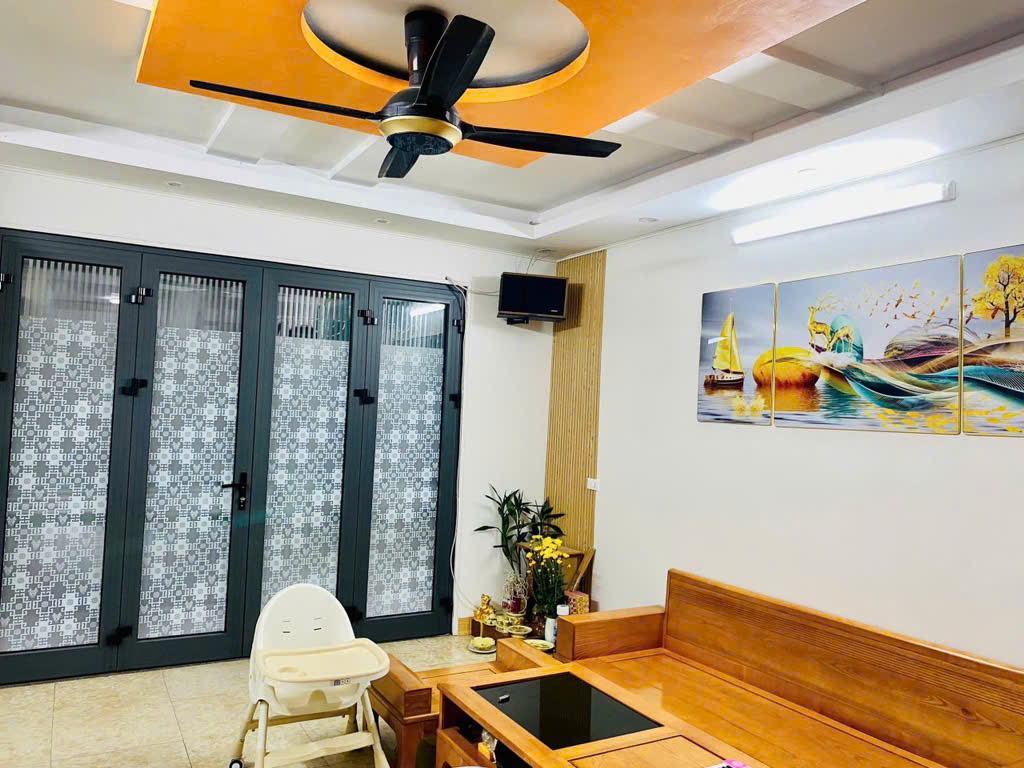 Nhà đẹp lô góc, ngõ thông ở Tân Khai - Ảnh 2