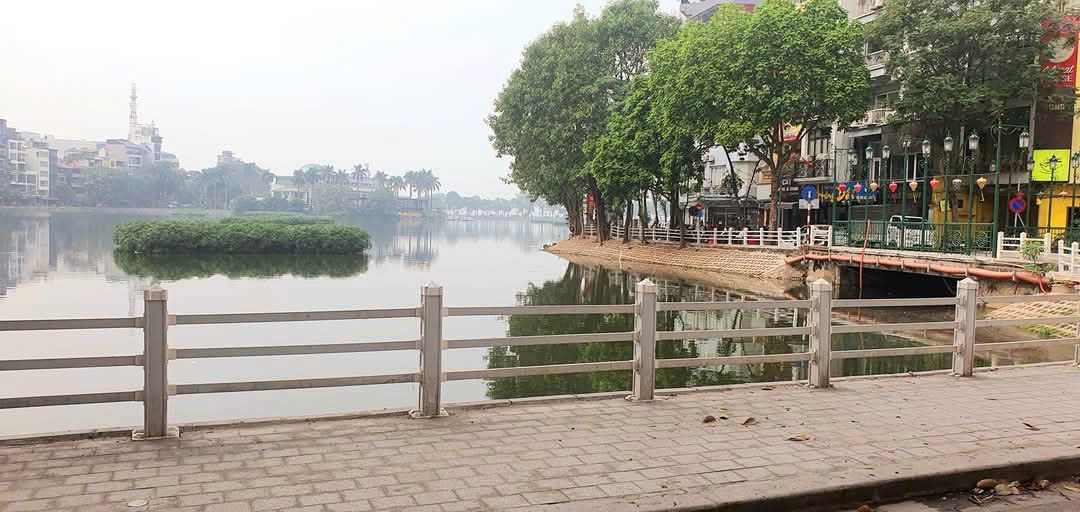Bán nhà mặt phố Trấn Vũ, Ba Đình 130m2, 5T thang máy, 3 mặt thoáng view Hồ Trúc Bạch - Ảnh 2