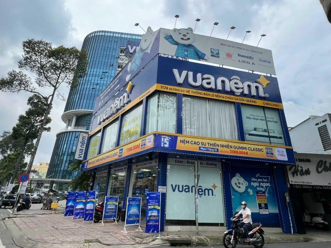 33 tỷ hạ giá còn 26 tỷ! Góc 2 MT Lê Văn Sỹ, Q3. 5,5x18m. 4 tầng. HĐT 96tr/th. - Ảnh chính
