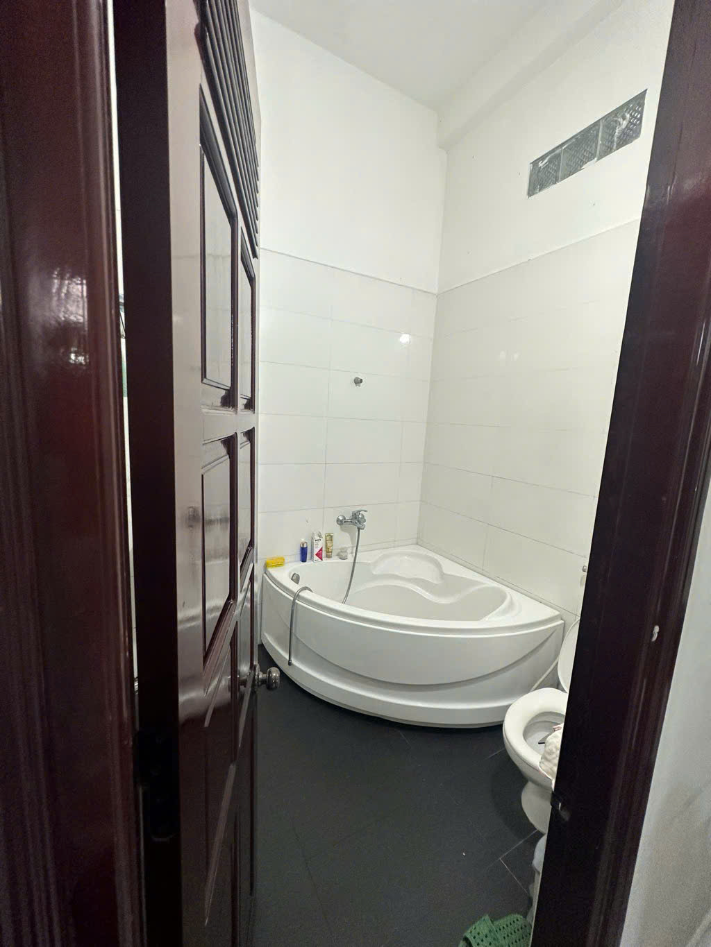 MẶT TIỀN SÂN BAY ĐÀ NẴNG 300m2 sử dụng CHỈ 11 TỶ NHỈNH ĐƯỜNG 6 LÀN XE - Ảnh 3