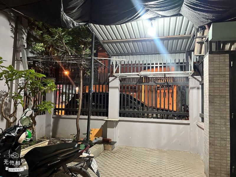 Bán nhà MẶT TIỀN kinh doanh đa ngành nghề,ngang KHỦNG 8,5m,gần chợ Xóm Vắng - Ảnh chính