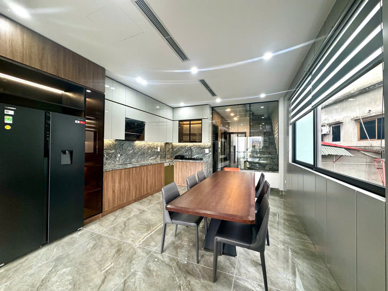 Vip Nhất Bồ Đề, Ngõ Thông Hồng Tiến Ôtô, 5 Tầng Thang Máy, 55M2, Full Nội Thất, Gía 12 tỷ - Ảnh 2