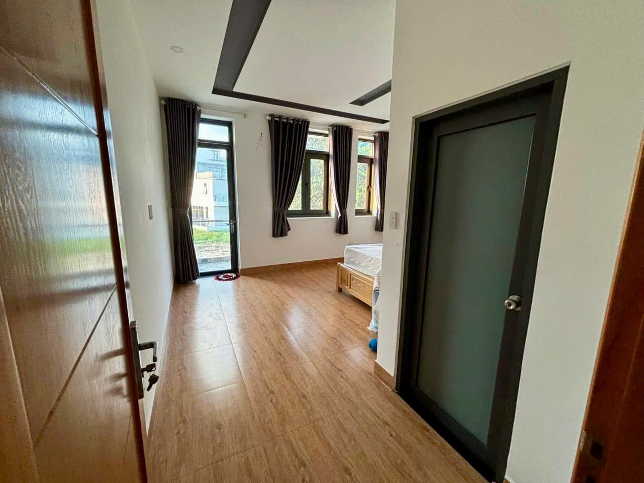 BÁN GẤP NHÀ TRỆT 2 LẦU LINH XUÂN – 90M² – HẺM Ô TÔ. - Ảnh chính