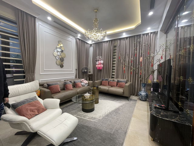 Bán nhà phố Lý Nam Đế, Hoàn Kiếm 70m2, 7T thang máy cực đẹp, mặt tiền 6.6m lô góc 3 thoáng - Ảnh 3