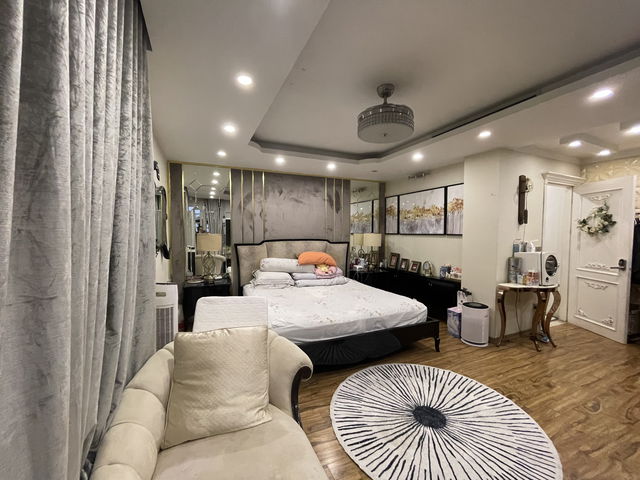 Bán nhà phố Lý Nam Đế, Hoàn Kiếm 70m2, 7T thang máy cực đẹp, mặt tiền 6.6m lô góc 3 thoáng - Ảnh 2