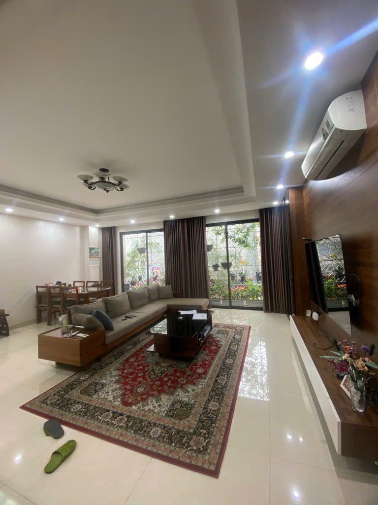 Nhà 5 tầng thang máy phố Võ Chí Công, Tây Hồ, ô tô qua nhà, 42m, mặt tiền gần 5m, 11 tỷ - Ảnh chính