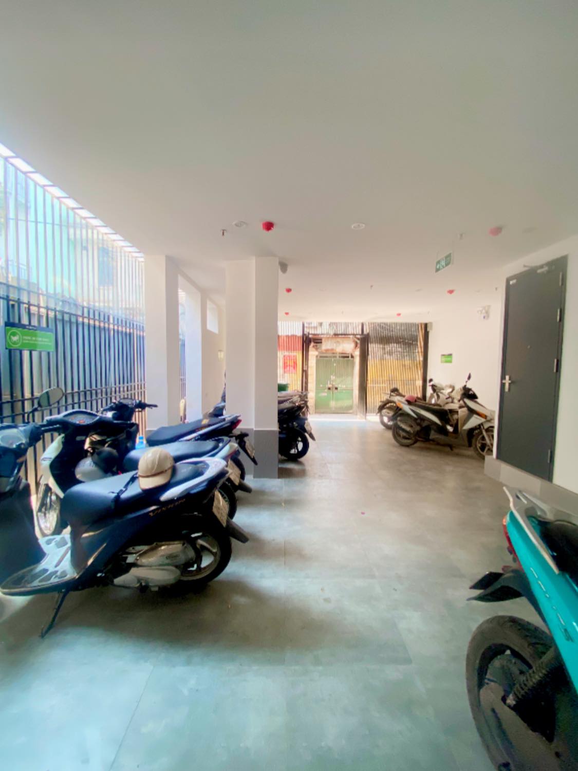 [GÀ ĐẺ TRỨNG VÀNG-TÒA DÒNG TIỀN] Ngõ 255 Cầu Giấy 96m/7Tầng/MT 6.7m 22.8 Tỷ - Ảnh chính