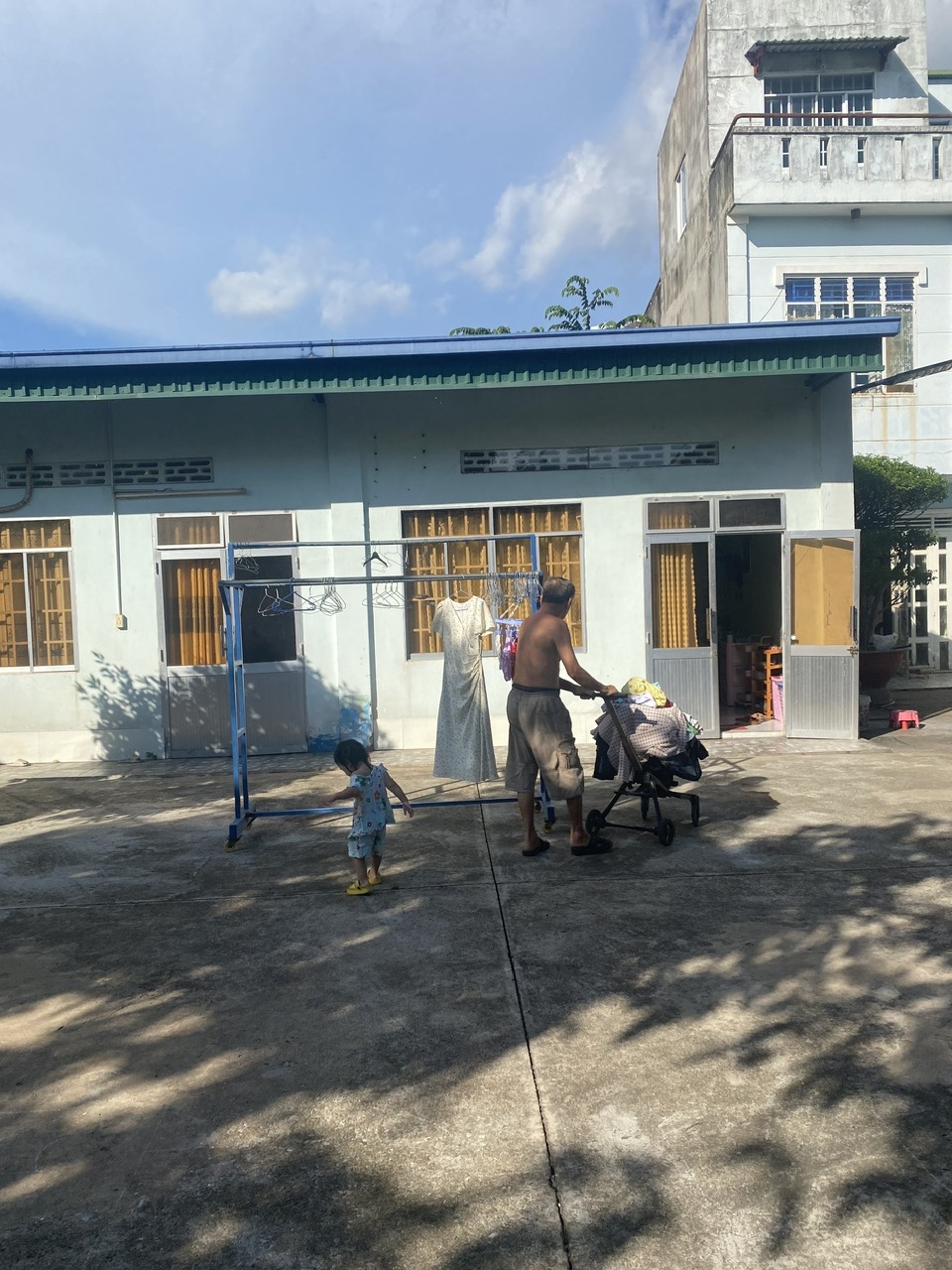 CHỦ NHÀ LỚN TUỔI CẦN BÁN TÀI SẢN CHỮA BỆNH CHO CHỒNG GẦN 1000 M2 THỔ CƯ 100% GẦN BV ĐỒNG NAI - Ảnh chính