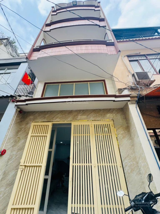 Bán nhà đẹp 5 tầng -Nguyễn Trãi - quận 5 - sổ vuông vức - hoàn công đủ - nhỉnh 7 tỷ - Ảnh chính