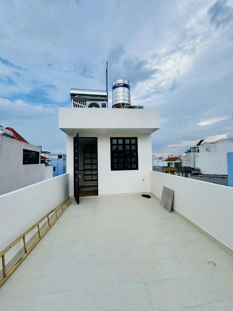 NHÀ MỚI 4 TẦNG - 36M - ĐƯỜNG 8M THÔNG - GẦN AEON - ĐHCT NHỈNH 5 ĐỒNG. - Ảnh 3