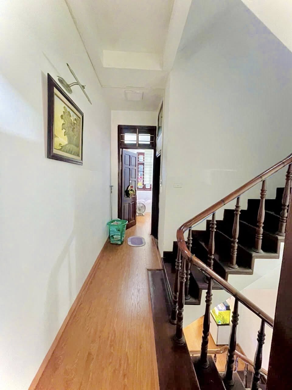 BÁN NHÀ VU TRỌNG PHỤNG ! SIÊU NET .40M.5T.3,5M MT GIÁ 9 TỶ . - Ảnh 3