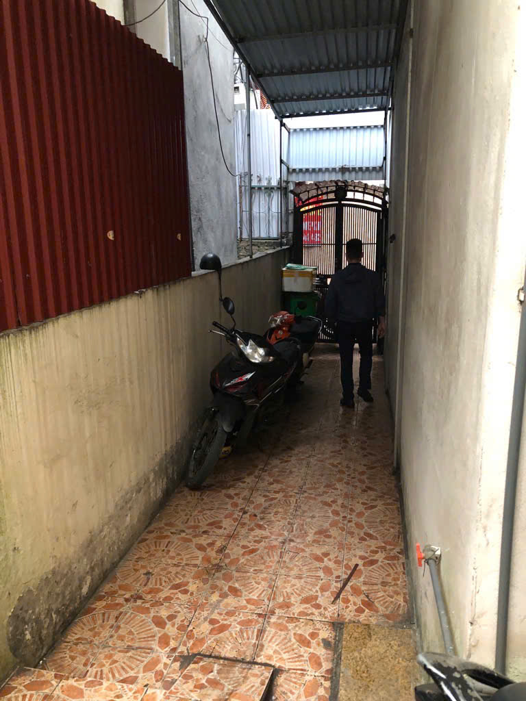 BÁN NHÀ ĐƯỜNG LÁNG - TRUNG TÂM ĐỐNG ĐA - NHÀ ĐẸP 2 THOÁNG - NGÕ RỘNG 3 GÁC ĐỖ CỬA - Ảnh 2