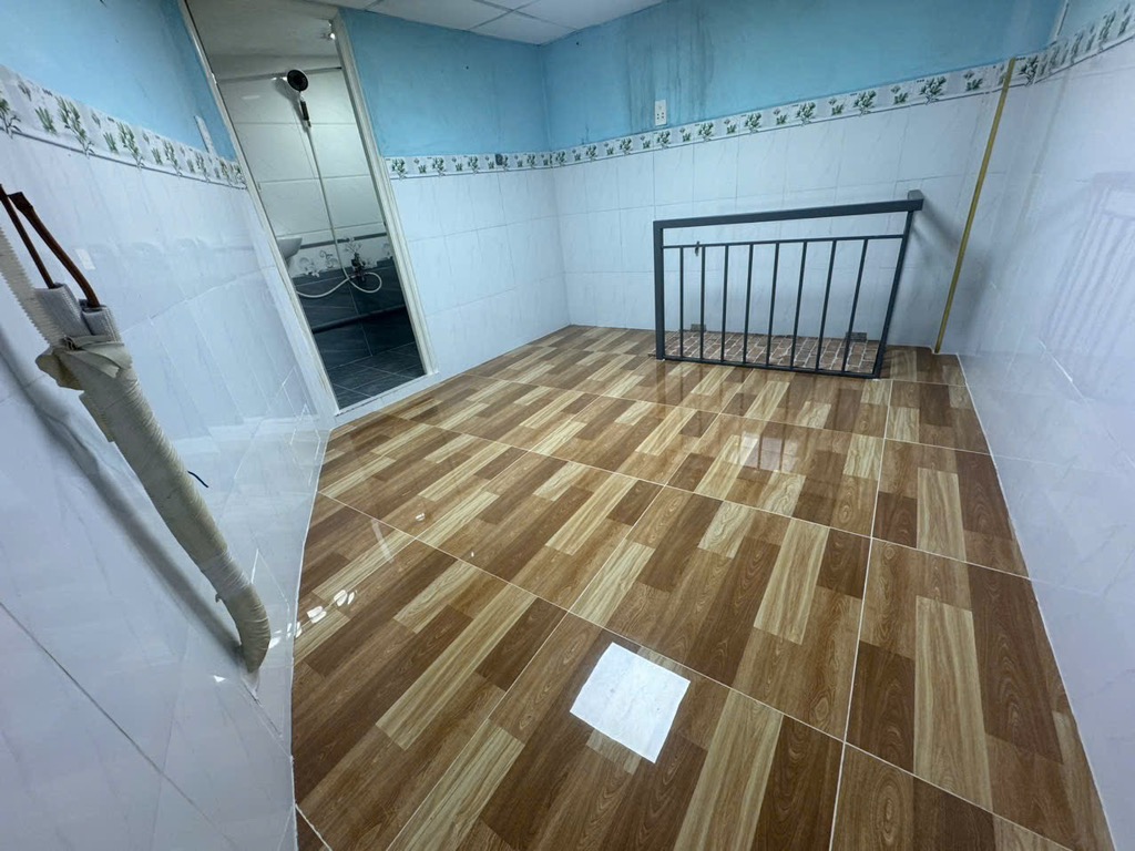 Bán nhà Âu Cơ, Phú Trung, Tân Phú, 3.4x3.6 - 3 tầng, chỉ hơn 1 tỷ có sổ riêng - Ảnh 2