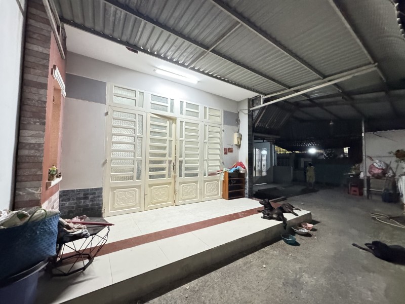 Bán nhà 2 tầng, 137m², 5PN, 5WC, Q.9, 7.95 tỷ, sổ hồng - Ảnh 2
