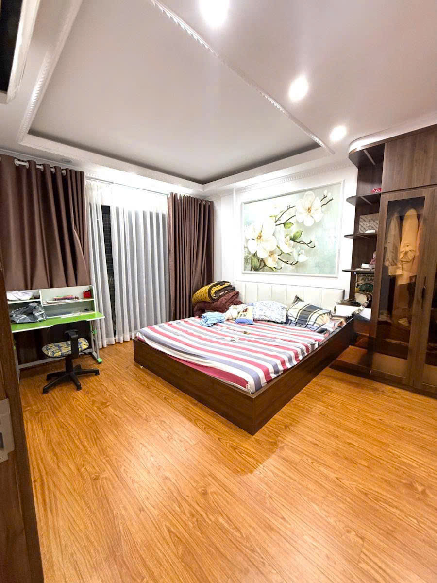 NHÀ ĐẸP TÂY SƠN Ở NGAY - TRUNG TÂM ĐỐNG ĐA DT 31m2 6 tầng MT 6.2m Giá 9.7 tỷ - Ảnh chính