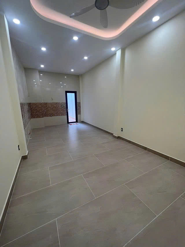 GIÁ MỀM NHẤT QUẬN 1:17.8 TỶ - Võ Văn Kiệt - Phường Cầu Ông Lãnh - NHÀ XÂY MỚI 100% DIỆN TÍCH SIÊU - Ảnh 1