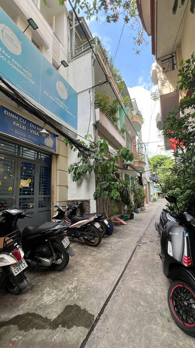 GIÁ MỀM NHẤT QUẬN 1: 19.5 TỶ - Cống Quỳnh-  NHÀ ĐẸP 4 TẦNG HẺM XE HƠI, KINH DOANH, - Nhà mới đẹp ( - Ảnh 4